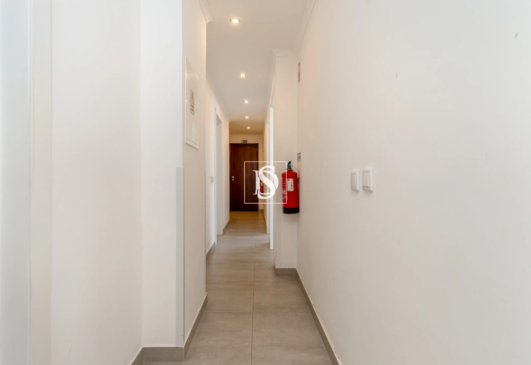 Apartamento T7 para Venda em Caparica e Trafaria Foto 110
