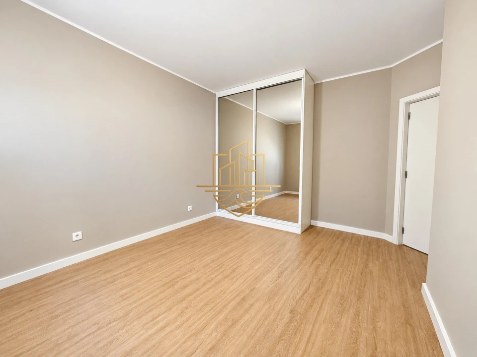 Apartamento T2 para Venda em Aldoar, Foz do Douro e Nevogilde Foto 18
