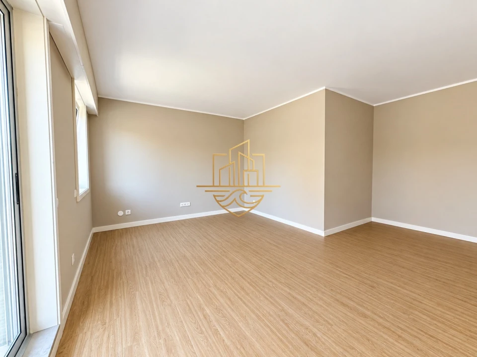 Apartamento T2 para Venda em Aldoar, Foz do Douro e Nevogilde Foto 4