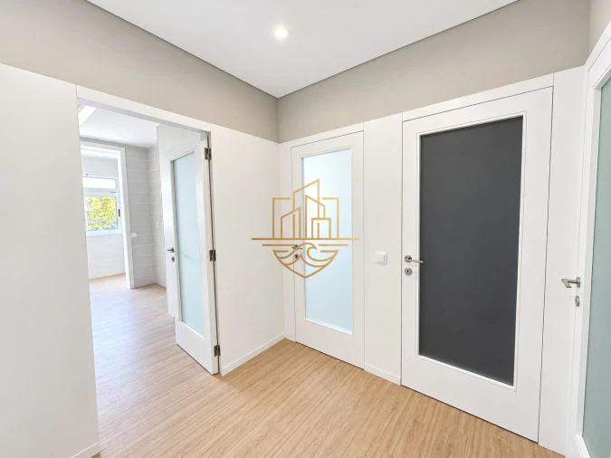 Apartamento T2 para Venda em Aldoar, Foz do Douro e Nevogilde Foto 6