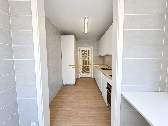 Apartamento T2 para Venda em Aldoar, Foz do Douro e Nevogilde Foto 12