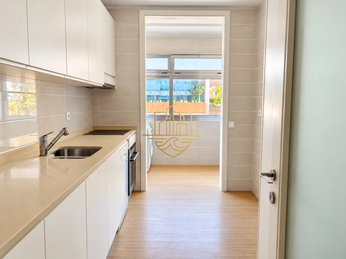 Apartamento T2 para Venda em Aldoar, Foz do Douro e Nevogilde Foto 8