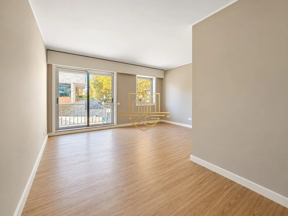 Apartamento T2 para Venda em Aldoar, Foz do Douro e Nevogilde Foto 5