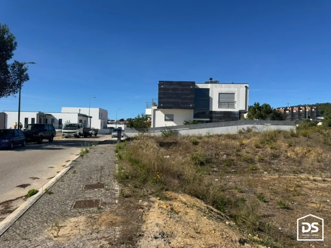 Terreno para Venda em Vila Verde Foto 2