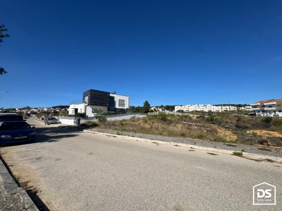Terreno para Venda em Vila Verde Foto 3