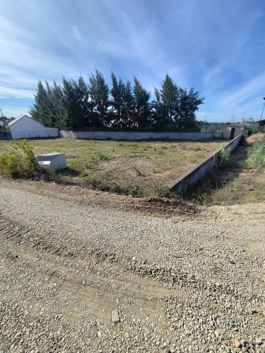Terreno para Venda em Setubal (São Sebastião) Foto 4