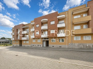 Apartamento T3 para Venda em Cidade da Maia