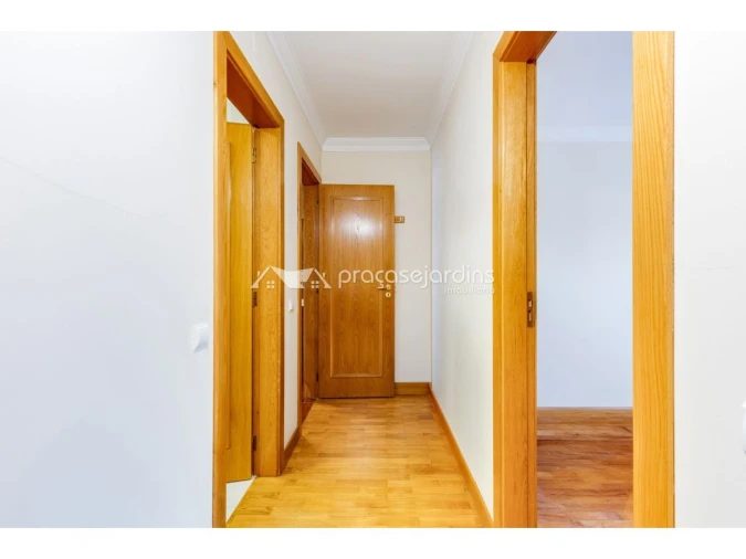 Apartamento T3 para Venda em Leiria, Pousos, Barreira e Cortes Foto 8