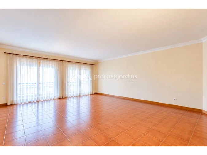 Apartamento T3 para Venda em Leiria, Pousos, Barreira e Cortes Foto 3