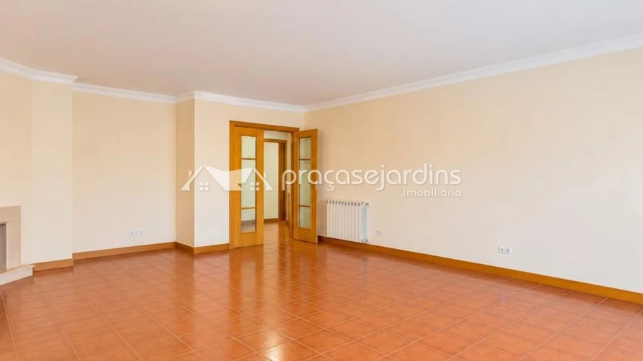 Apartamento T3 para Venda em Leiria, Pousos, Barreira e Cortes