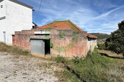 Armazém para Venda em Vinhais