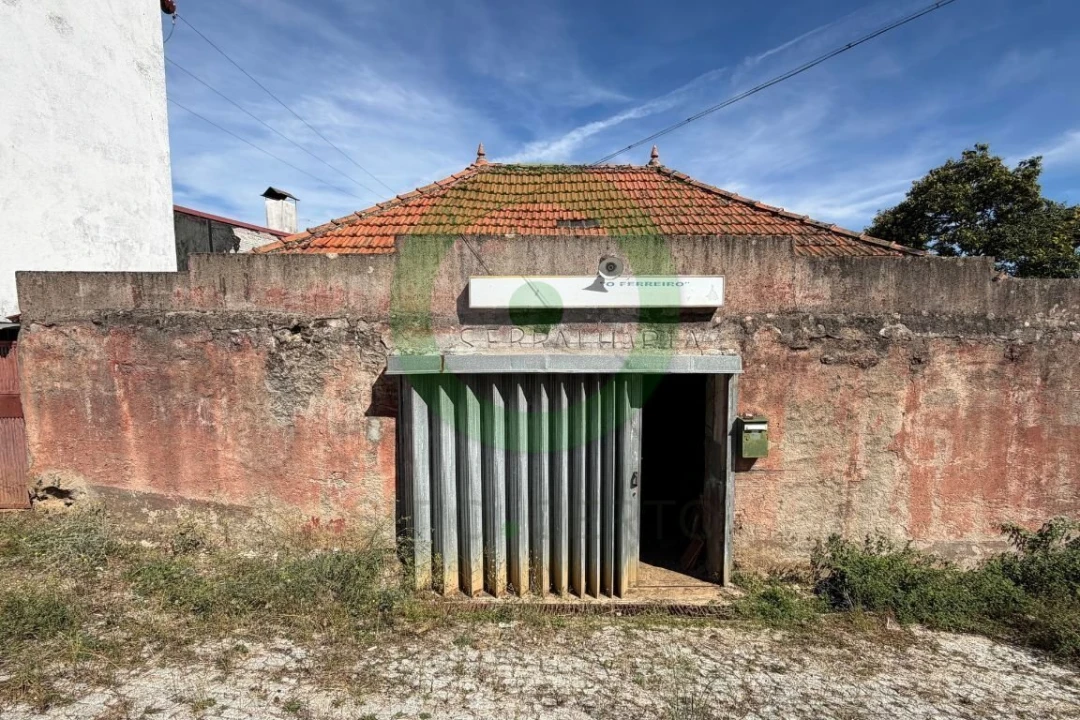 Armazém para Venda em Vinhais Foto 1