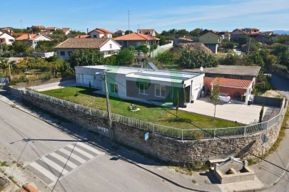 Moradia T2 para Venda em Bouçoães