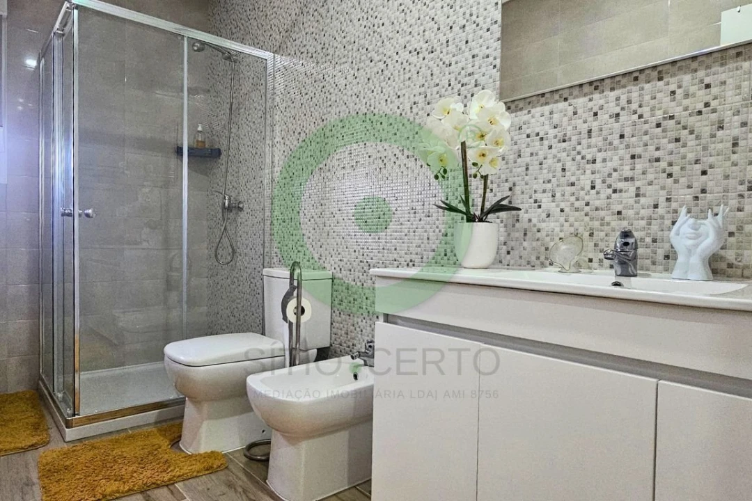 Moradia T2 para Venda em Bouçoães Foto 14