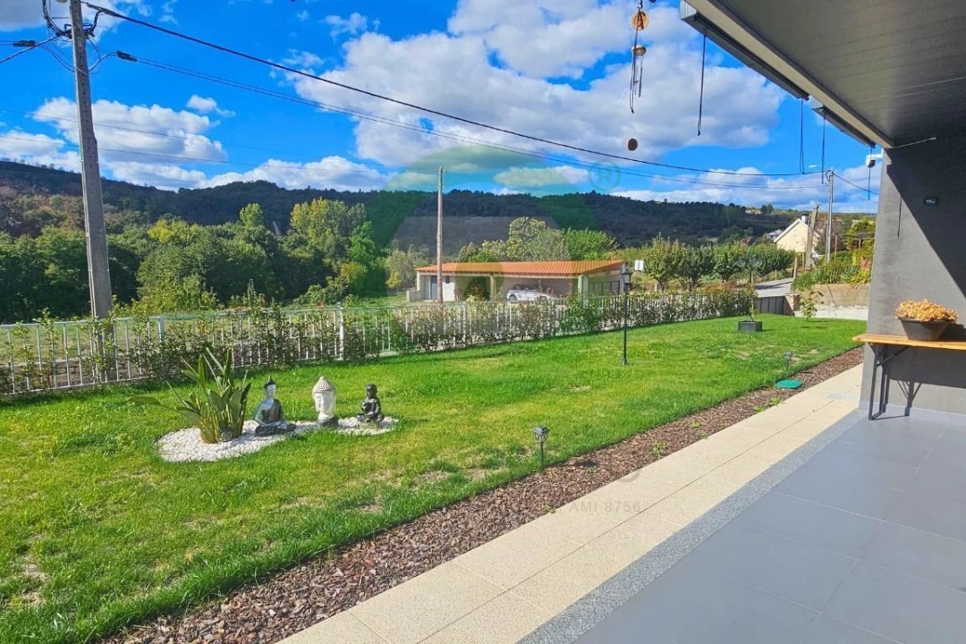 Moradia T2 para Venda em Bouçoães Foto 19