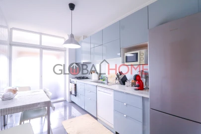 Apartamento T3 para Venda em Cidade da Maia