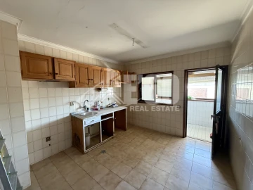 Apartamento T2 para Venda em Esmoriz