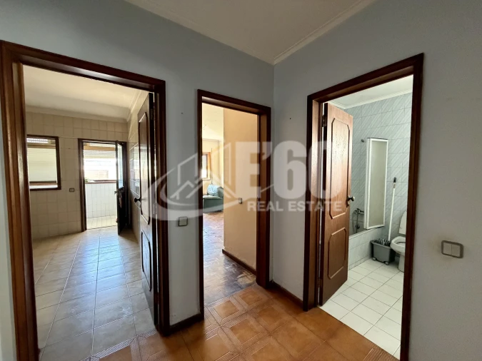 Apartamento T2 para Venda em Esmoriz Foto 8