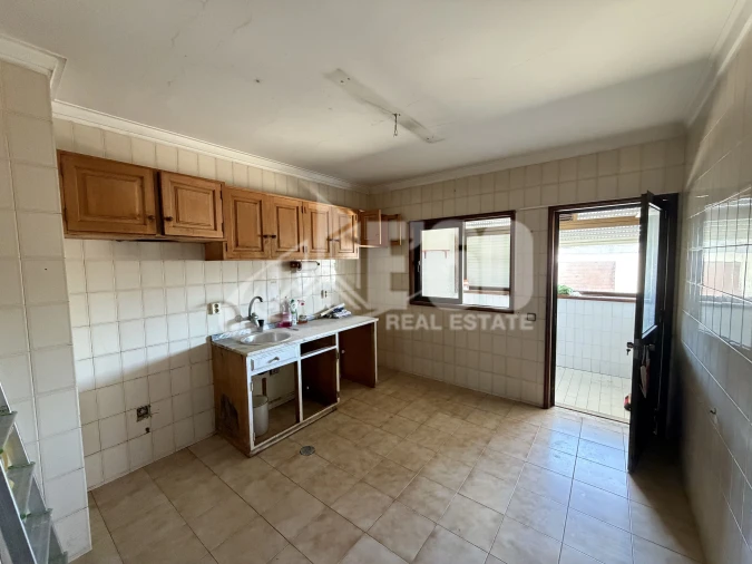 Apartamento T2 para Venda em Esmoriz Foto 14