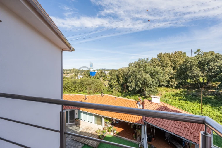 Moradia T5 para Venda em Real, Dume e Semelhe Foto 13