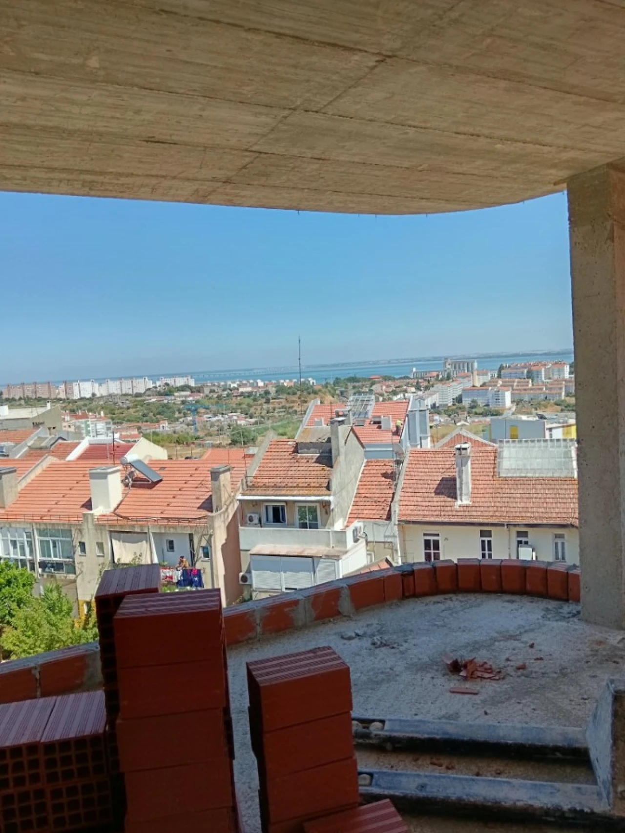 Apartamento T2 para Venda em Beato Foto 1