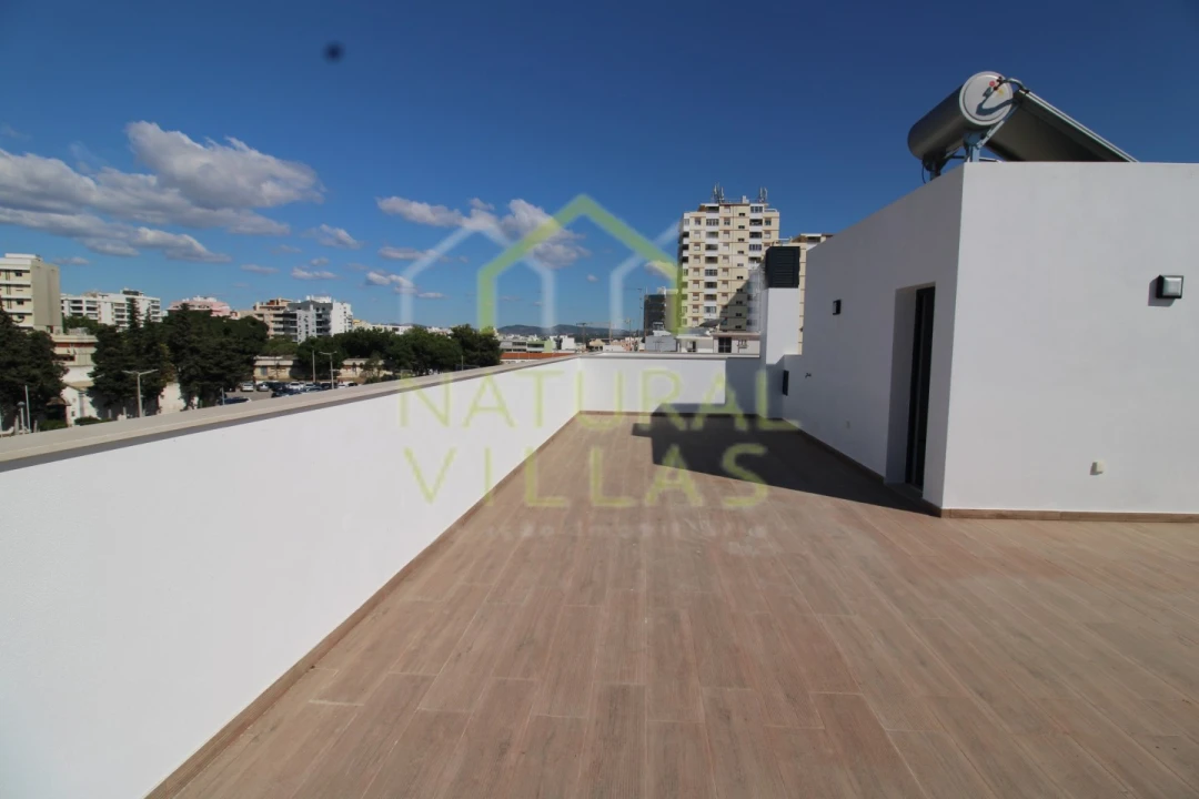 Apartamento T2 para Venda em Faro (Sé e São Pedro) Foto 1