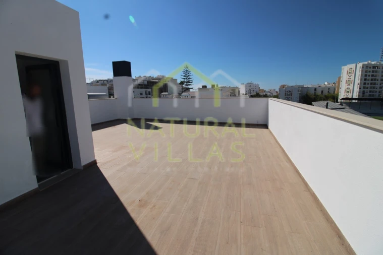 Apartamento T2 para Venda em Faro (Sé e São Pedro) Foto 2
