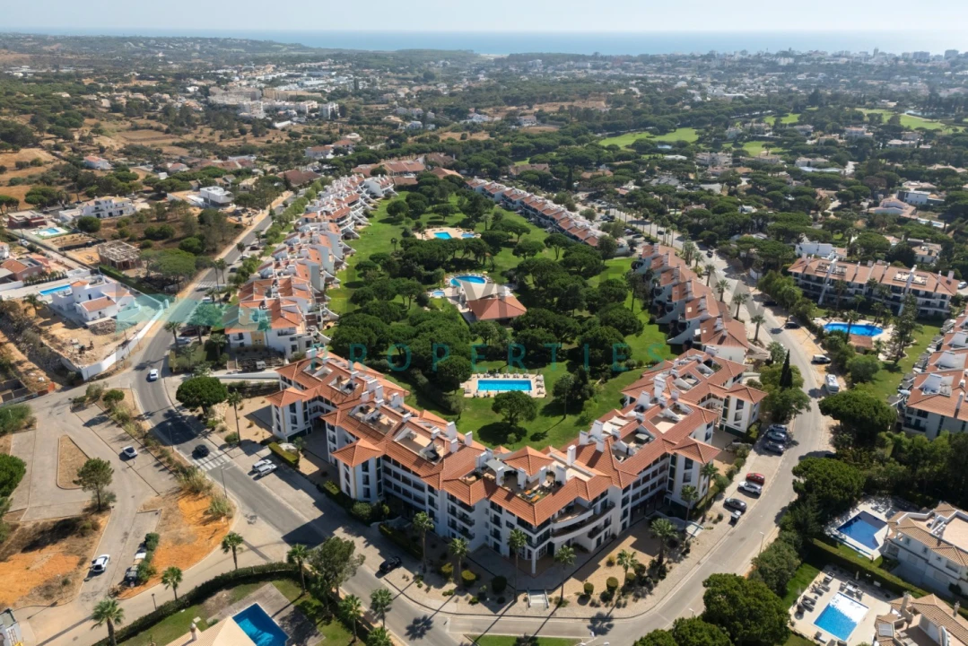 Apartamento T2 para Venda em Quarteira Foto 1
