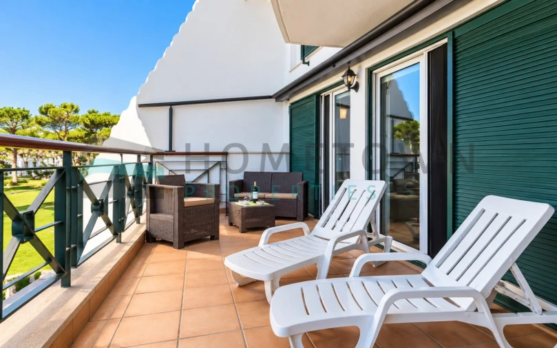 Apartamento T2 para Venda em Quarteira Foto 2