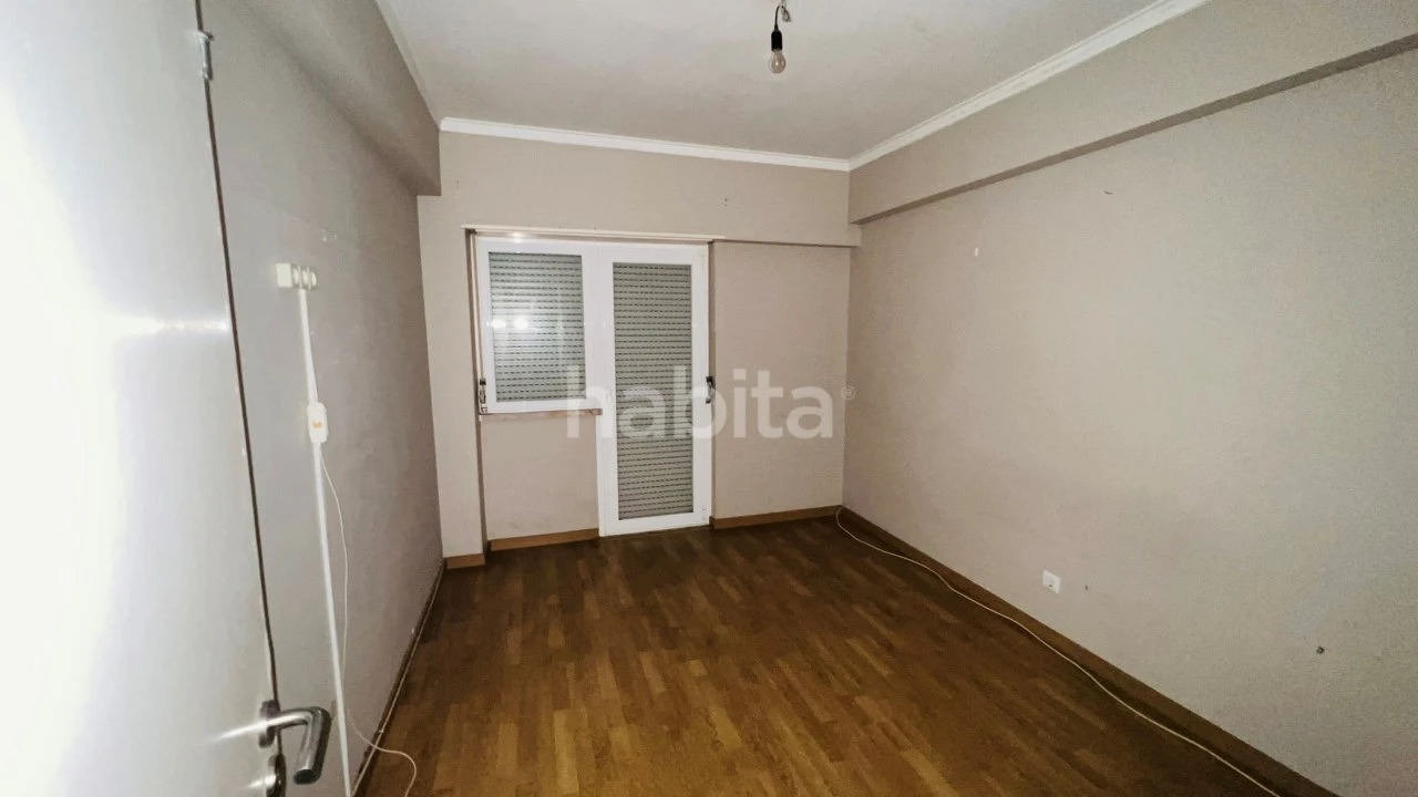 Apartamento T3 para Venda em Massamá e Monte Abraão Foto 3