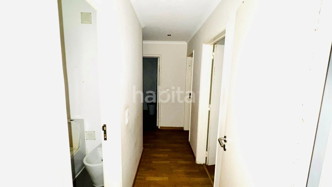 Apartamento T3 para Venda em Massamá e Monte Abraão Foto 11