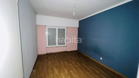 Apartamento T3 para Venda em Massamá e Monte Abraão