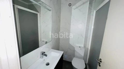 Apartamento T3 para Venda em Massamá e Monte Abraão