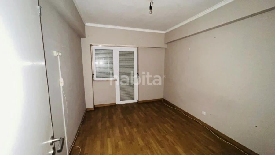 Apartamento T3 para Venda em Massamá e Monte Abraão Foto 3