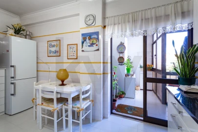 Apartamento T3 para Venda em Mina de Água