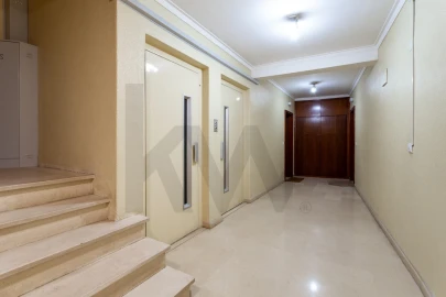 Apartamento T3 para Venda em Mina de Água