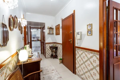 Apartamento T3 para Venda em Mina de Água