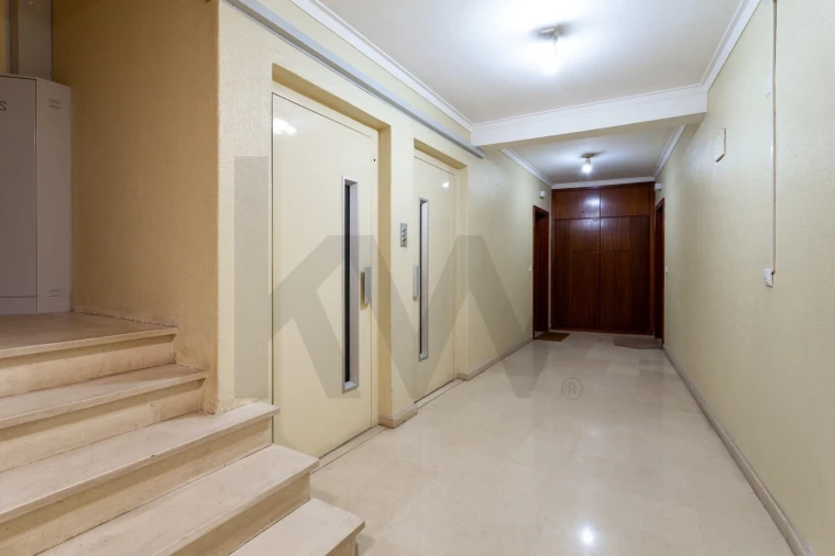 Apartamento T3 para Venda em Mina de Água Foto 35