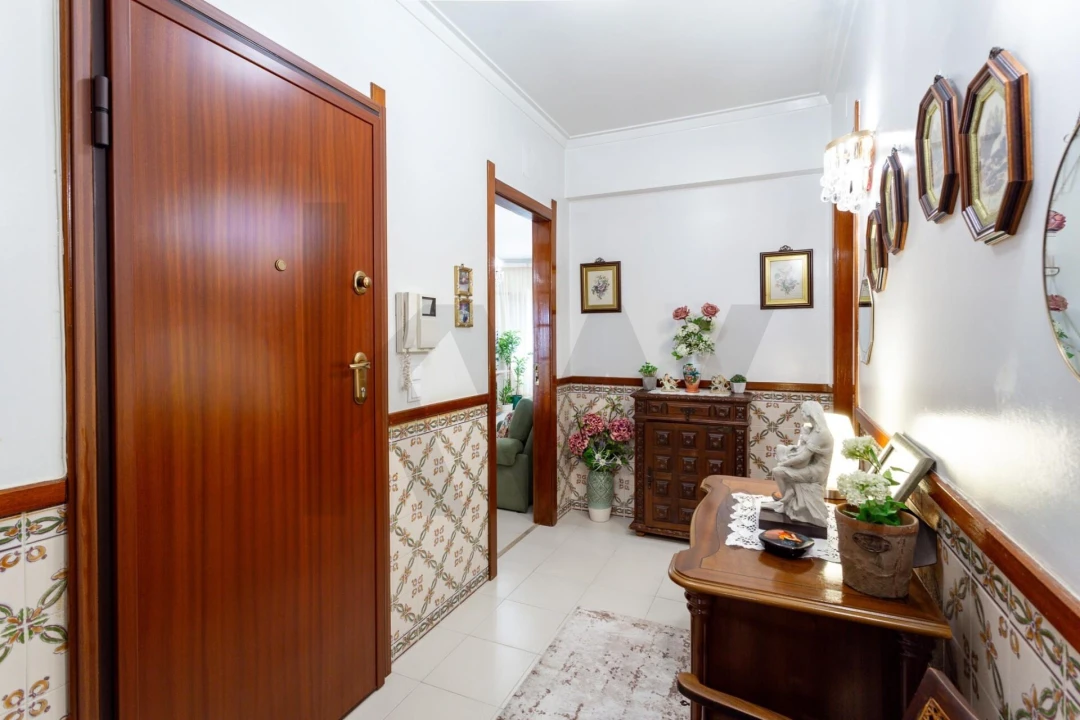 Apartamento T3 para Venda em Mina de Água Foto 9