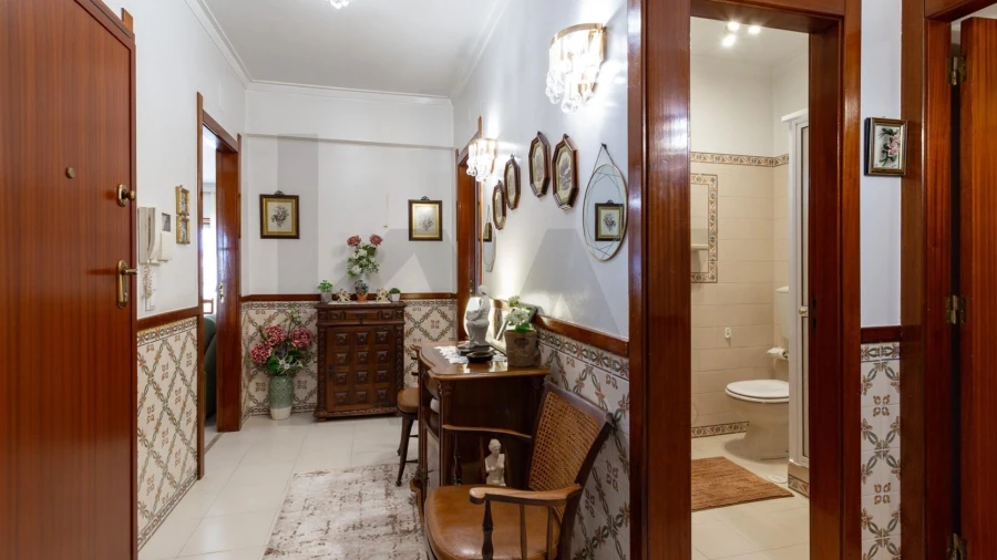 Apartamento T3 para Venda em Mina de Água