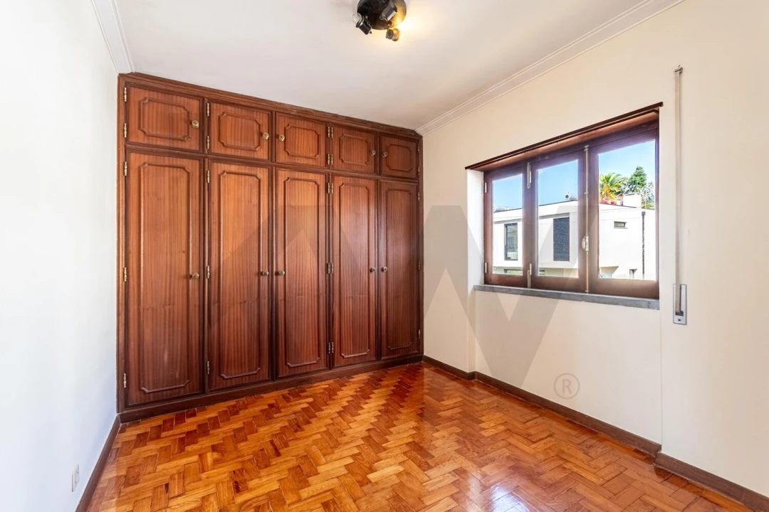 Apartamento T2 para Venda em São Domingos de Rana Foto 7