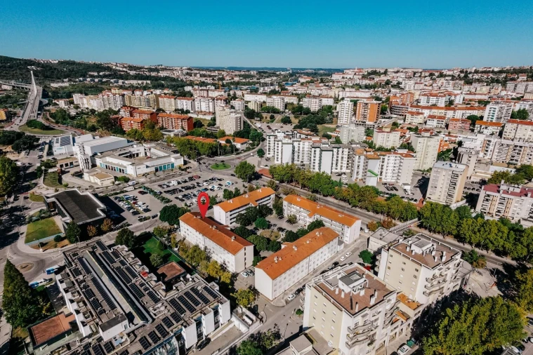Apartamento T2 para Venda em Santo Antonio dos Olivais Foto 3