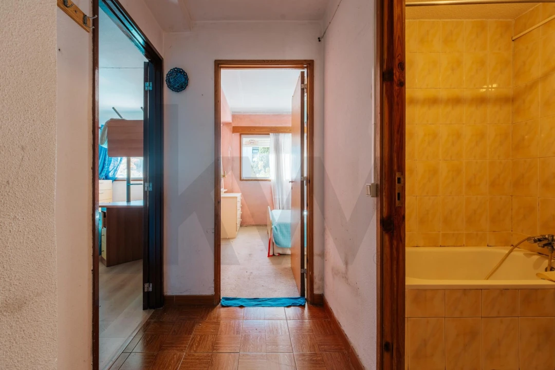 Apartamento T2 para Venda em Santo Antonio dos Olivais Foto 16
