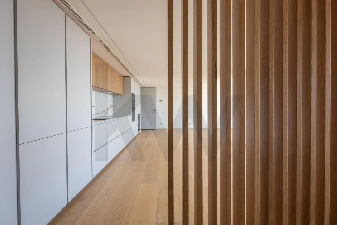 Apartamento T4 para Venda em Areeiro Foto 4