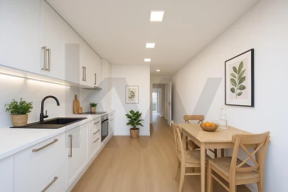 Apartamento T4 para Arrendamento em Marvila, Ribeira Santarém, São Salvador, São Nicolau