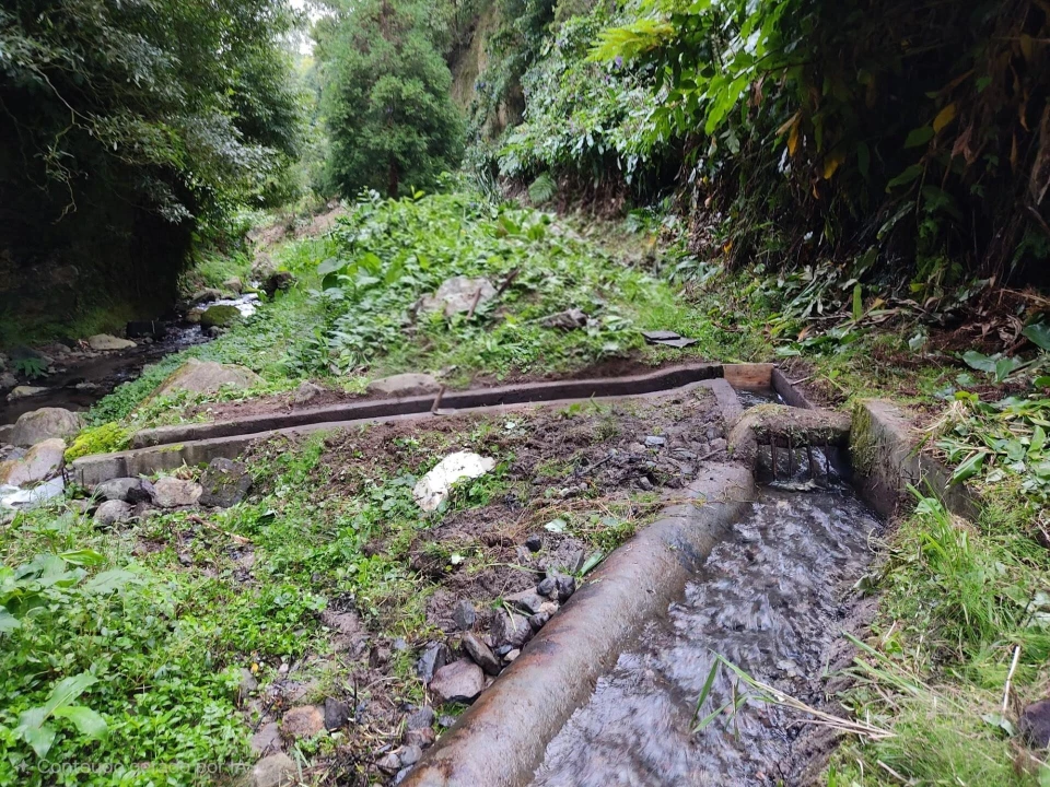 Terreno para Venda em Povoação Foto 4