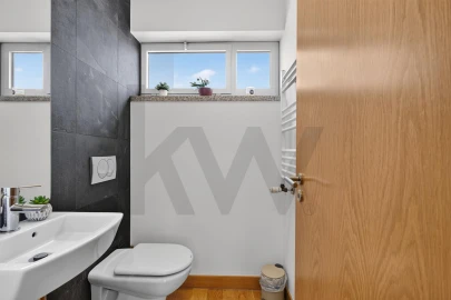 Apartamento T3 para Venda em Glória e Vera Cruz