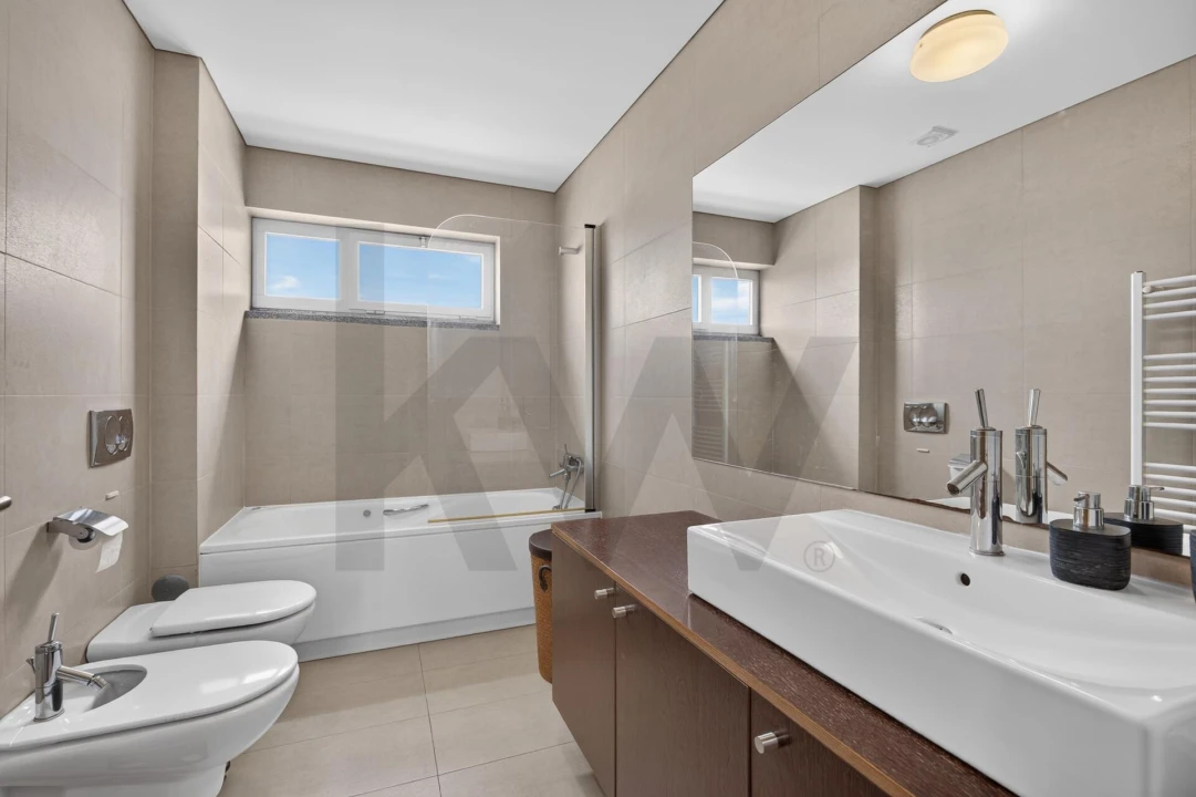 Apartamento T3 para Venda em Glória e Vera Cruz Foto 17