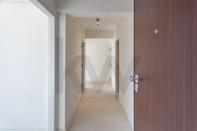 Apartamento T2 para Venda em Agualva e Mira-Sintra