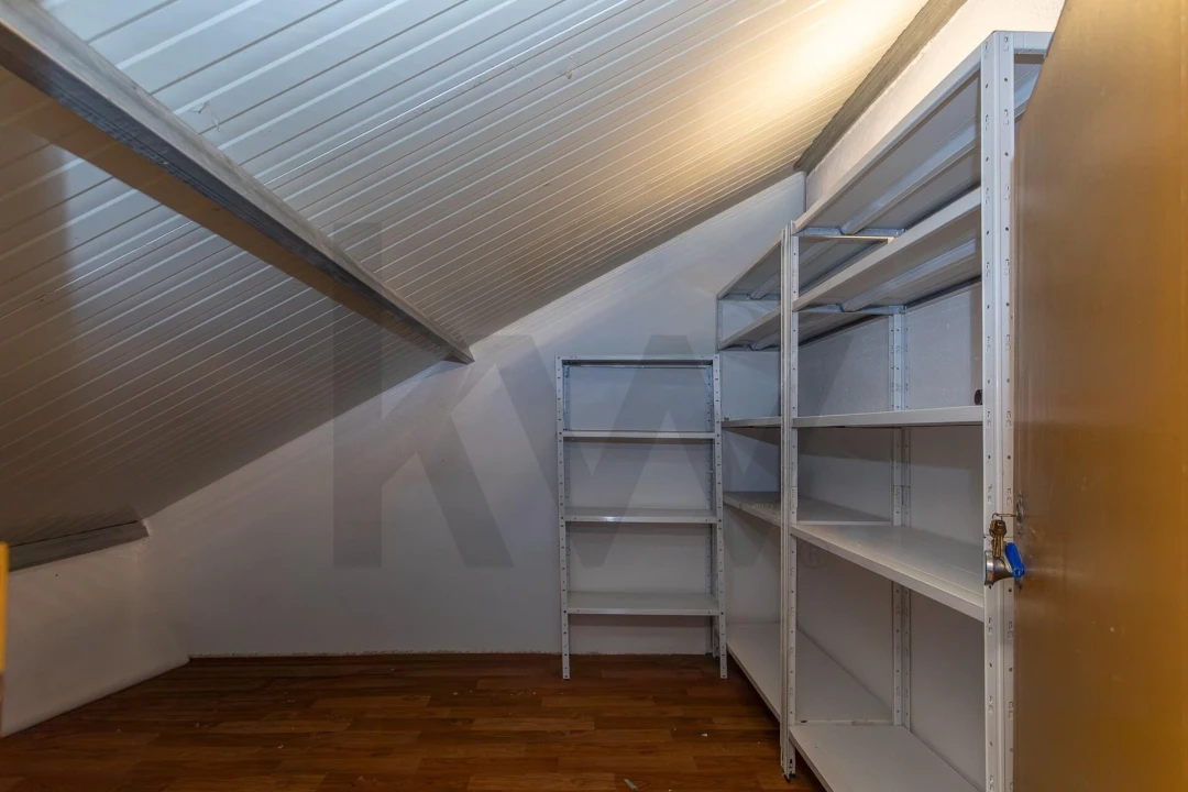 Apartamento T2 para Venda em Agualva e Mira-Sintra Foto 27